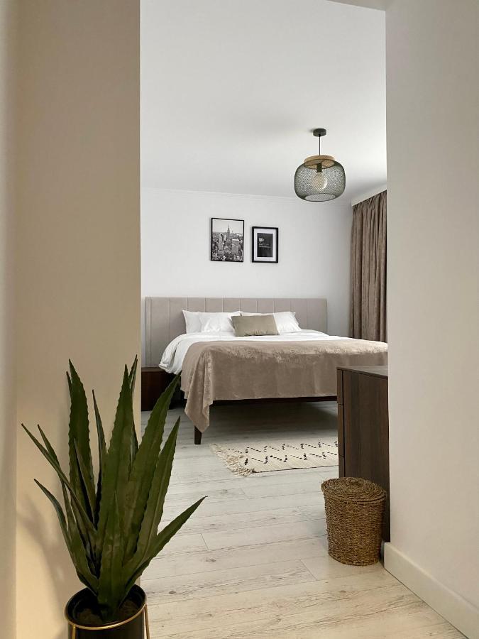 Cosy Apartments & Bistro Pufesti Eksteriør bilde